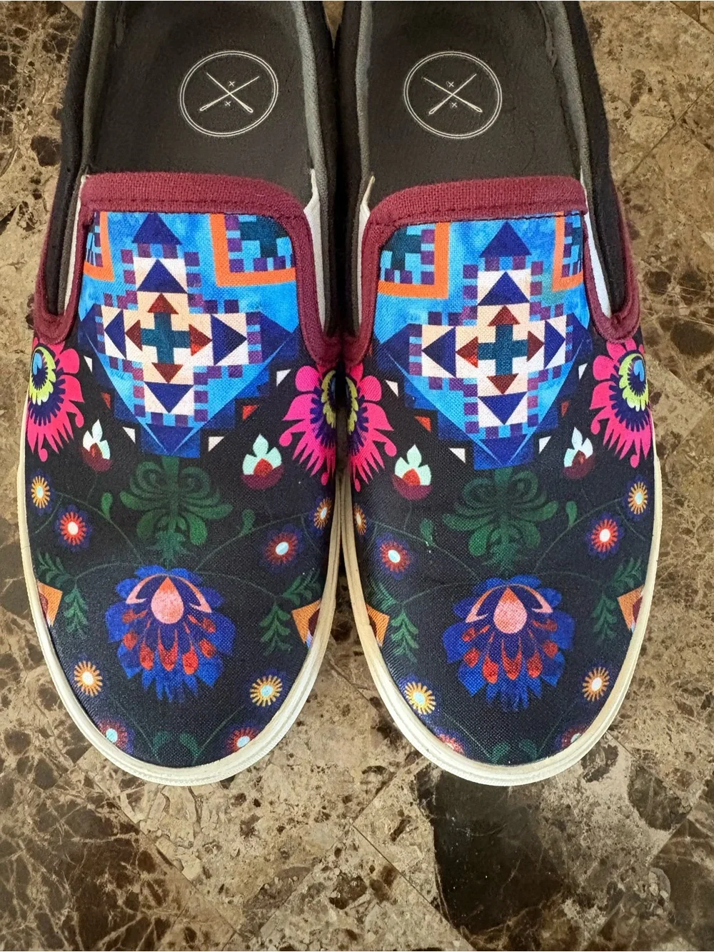 Inkkas Slip-On Floral Pattern Women’s Sneakers